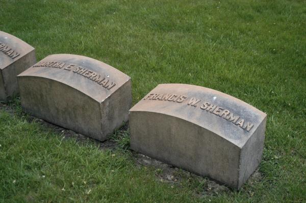 Graceland Cemetery: Mayor Francis Sherman