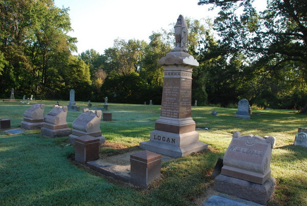 Some Random Cemetery: General John A Logan (Cenotaph)
