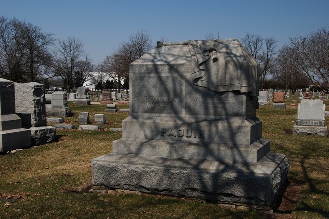 Mound Grove Cemetery: Paquin