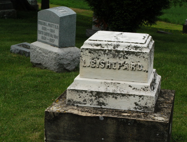 Oakland Cemetery, Woodstock:L.B. Shepard.
