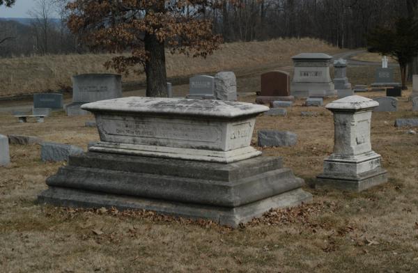 Springdale Cemetery, Peoria:Guyer