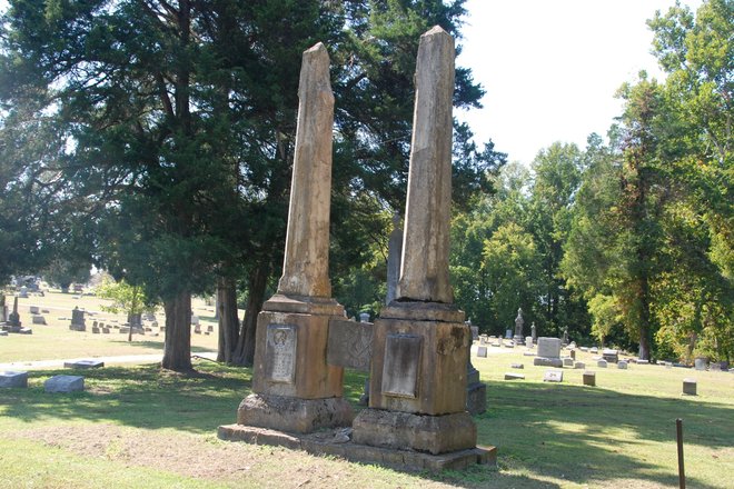 Cairo City Cemetery: Dr. Daniel Arter