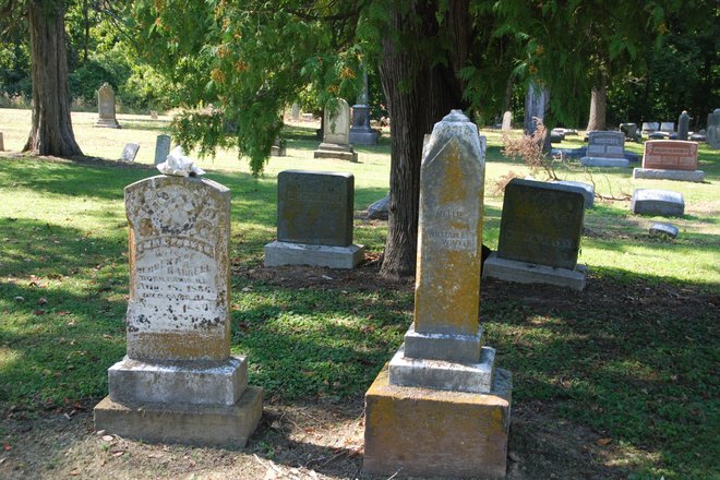 Cairo City Cemetery: Emma Parker, Nellie and William Winter