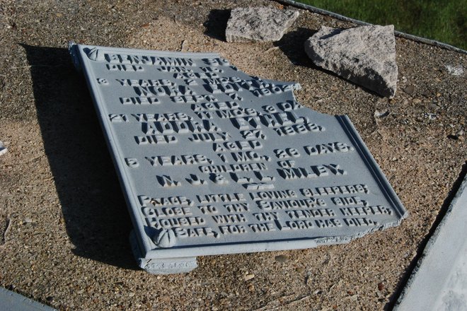 Rushville City Cemetery: Milby