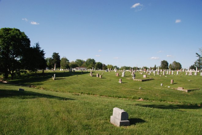 Rushville City Cemetery: vista