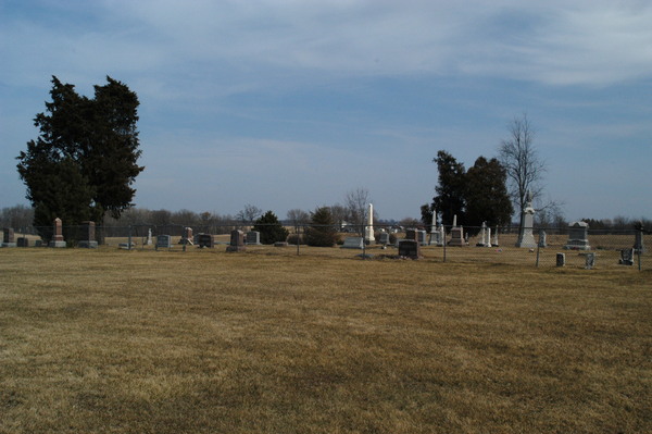 Democratic and Republican Cemeteries of Carlock: Republican Cemetery: Fence