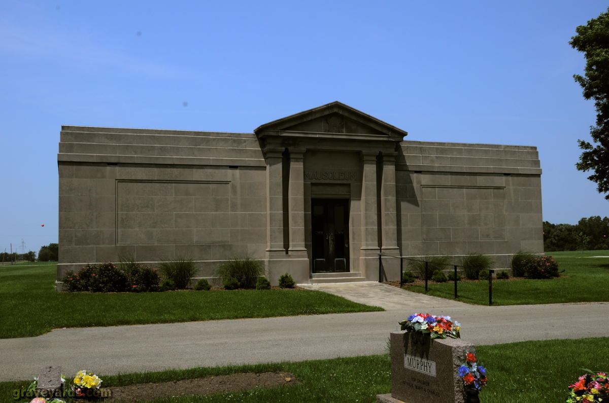 Oak Park Mausoleum