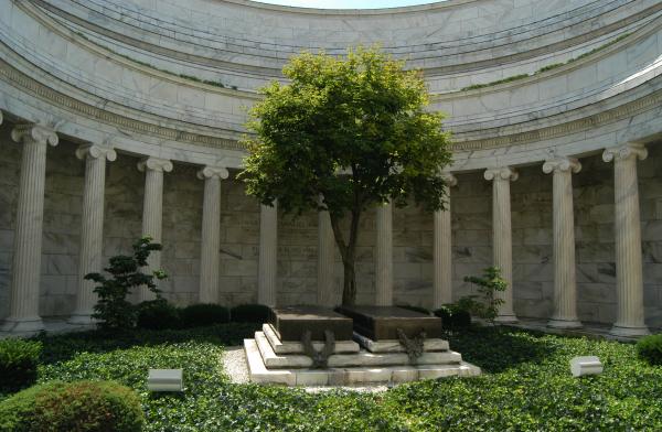 President Warren G. Harding Monument