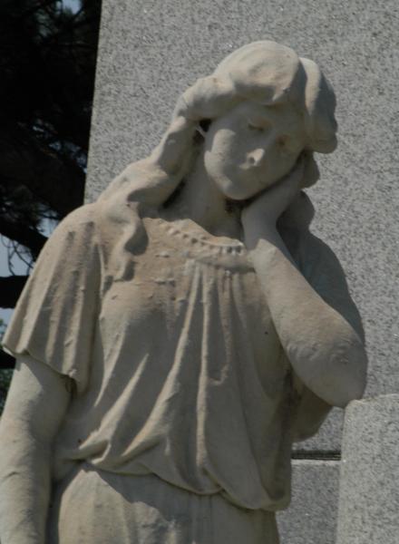 Acacia Park Cemetery and Mausoleum:East Obelisk Statue