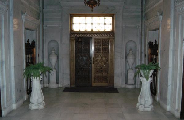 Acacia Park Cemetery and Mausoleum:Front Doors