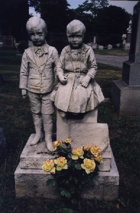 Lars and Eddie Schmidt Forest Home Cemetery