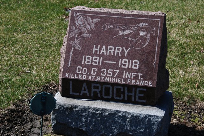 Mound Grove Cemetery: Harry Laroche
