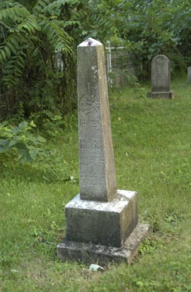 Long Grove:Small obelisk
