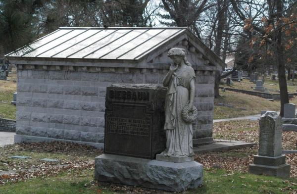 Upper Alton Cemetery:Bierbaum