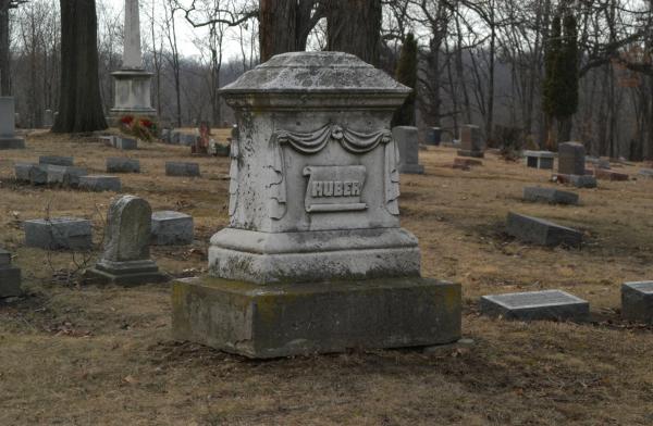 Springdale Cemetery, Peoria:Huber