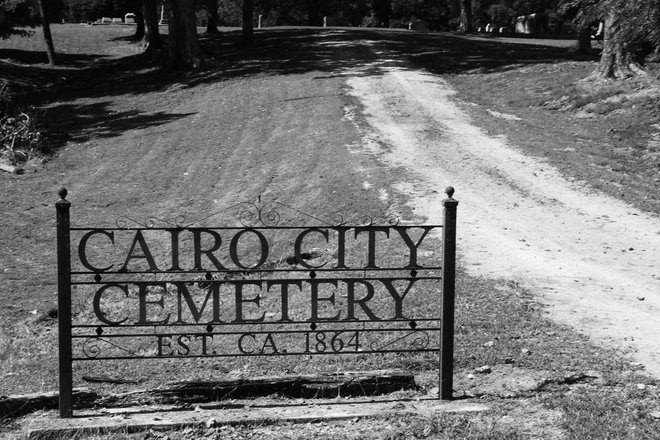 Cairo City Cemetery: exit