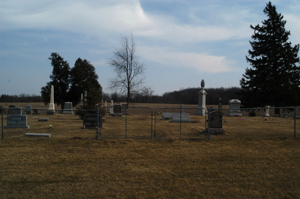 Democratic and Republican Cemeteries of Carlock: Republican Cemetery: Entrance